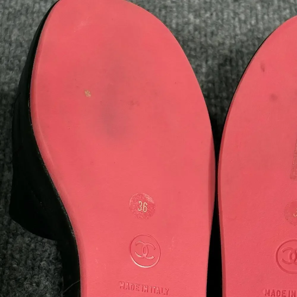 Chanel Cambon Slide Sandals Womens 5.5 Black Leather Quilted Logo Flat Shoe Pink